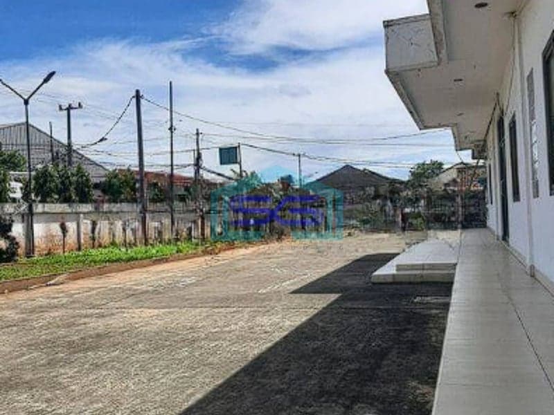 Dijual Gudang di Legok Tangerang Siap Pakai Akses Kontainer LT 2670m2