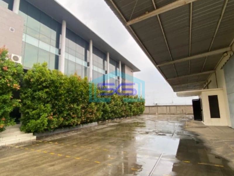 Disewakan Pabrik Kawasan Industri Delta Silicon Lippo Cikarang Jawa Barat Luas Bangunan  2234 m²