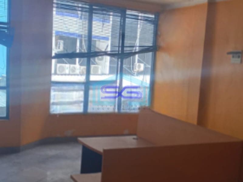 Disewakan Ruko di Mangga Dua Jakarta Barat Siap Huni Luas Bangunan 180m2