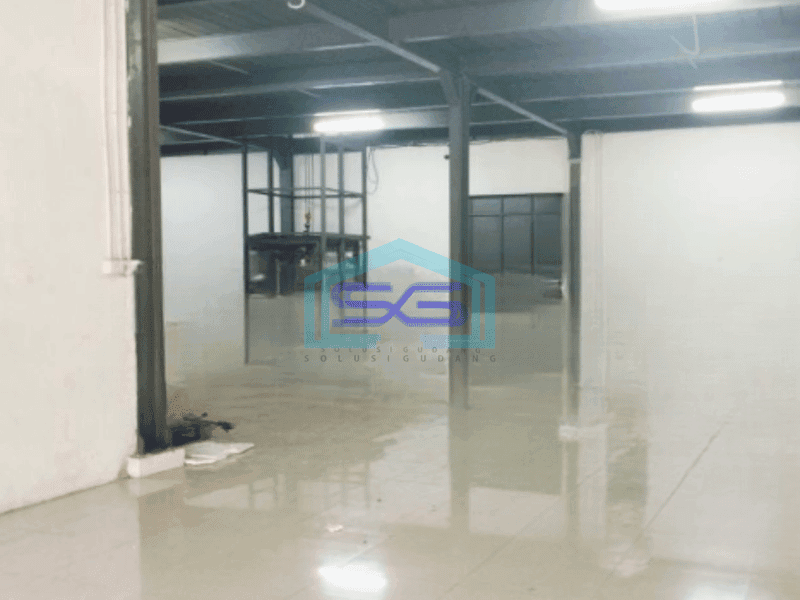 Disewakan Gudang di Sepatan Tangerang Luas Bangunan  330 m²