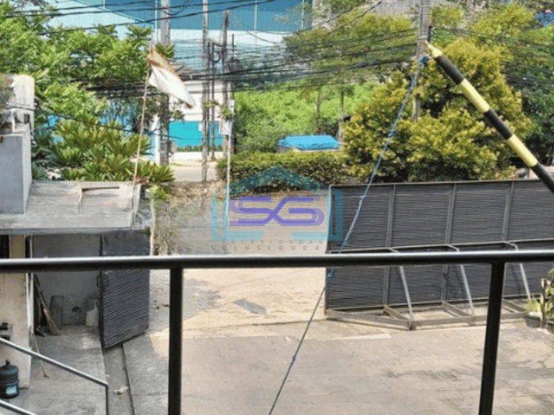 Dijual Gudang plus Kantor Lokasi Strategis di Jurumudi Tangerang