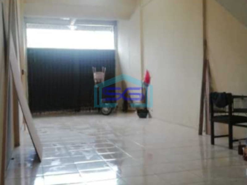 Dijual Ruko Lokasi Strategis Luas Bangunan  120 m² di Jakarta Barat