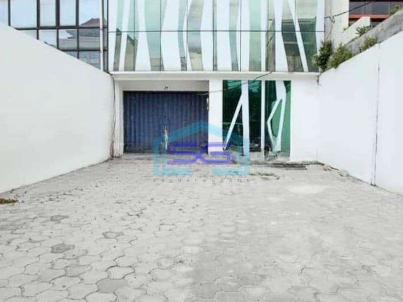 Dijual Gedung Kantor 5 Lantai di Daerah Menteng Jakarta Pusat