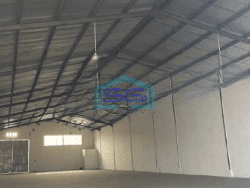 Dijual Gudang Siap Pakai Luas Tanah  900 m² di Bandara Jakarta Barat