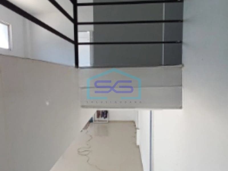 Dijual Gudang Lokasi Sangat Strategis di Cikarang Luas Bangunan  4080 m²