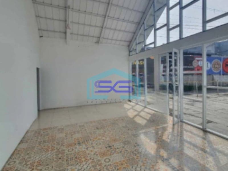 Dijual Cepat Ruang Usaha Hitung Tanah di Cipedes Bandung Utara Cocok Untuk Usaha