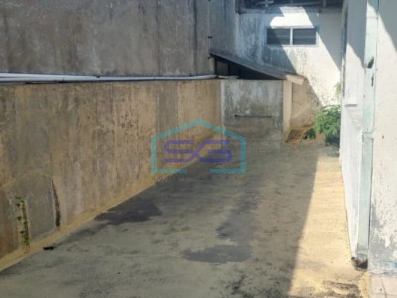 1-Story Shophouse for Rent Land Area 400 sqm Location in Surakarta Central Java