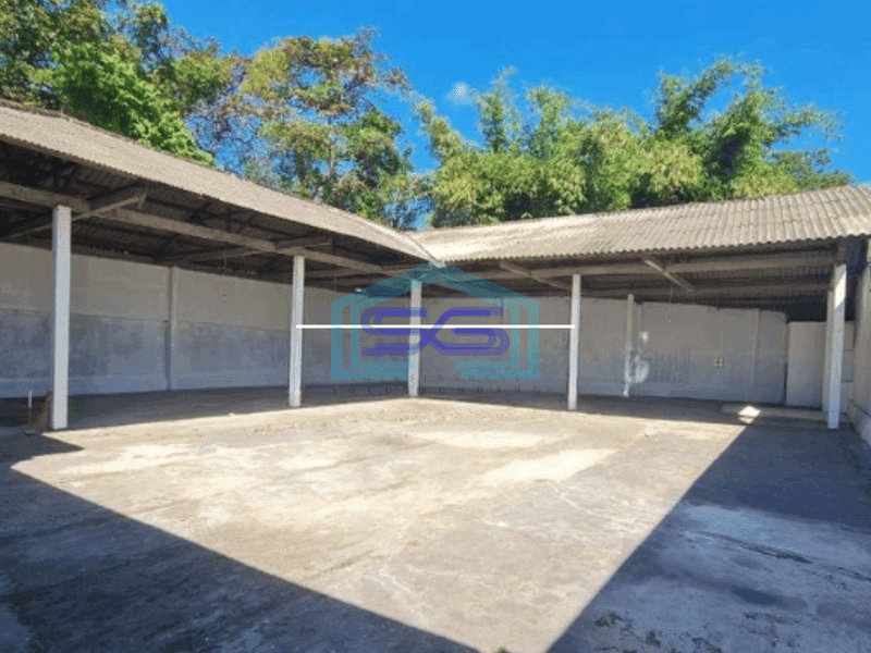 Disewakan tempat usaha ruko gudang dekat Kerobokan Denpasar Bali