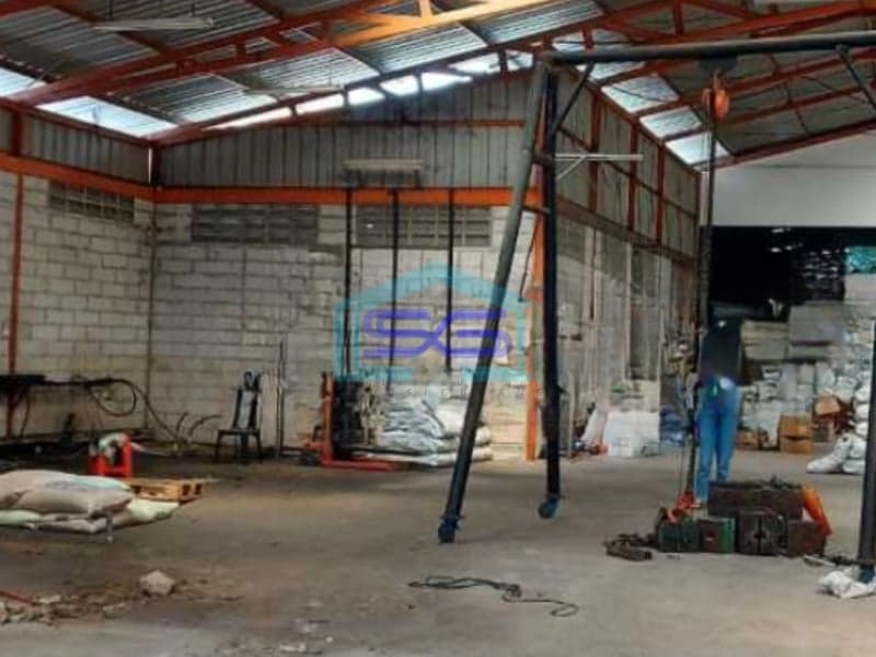 Disewakan Gudang Luas Tanah 1000 m² Akses Container 40 feet di Tangerang
