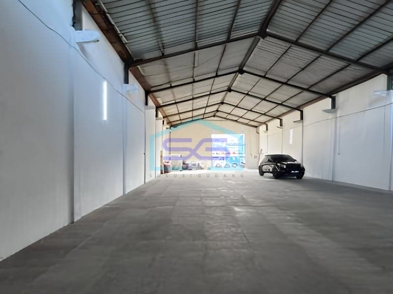 Disewakan Gudang di Penjaringan Pluit Jakarta Utara Gudang Rapi baru Renovasi LB 330m2
