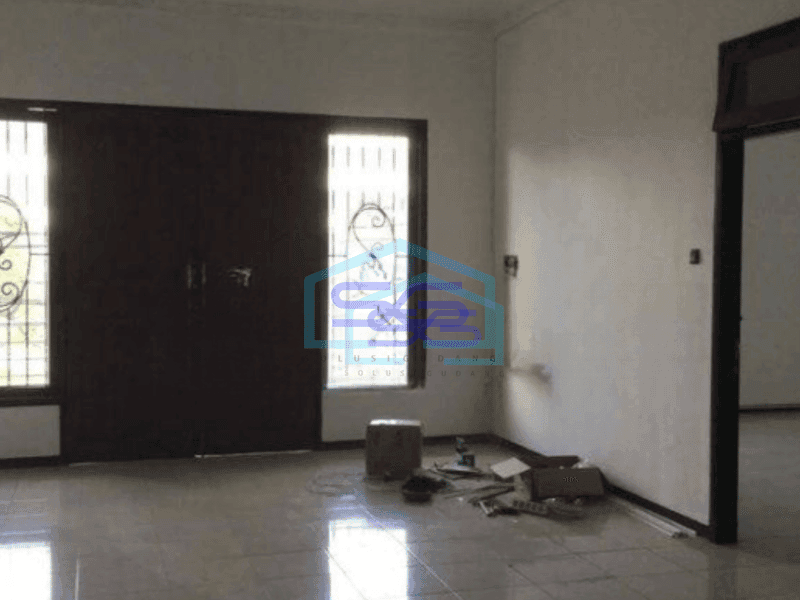Disewakan Ruko 3 Lantai Luas Bangunan  500 m² di Gubang Surabaya
