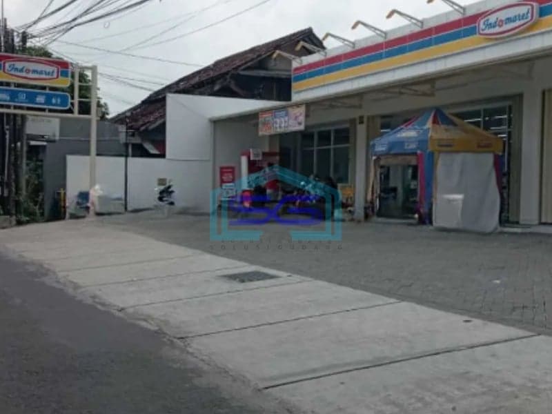 Disewakan Ruko Sebelah Indomaret Di Depok Sleman Luas Bangunan 97 m²