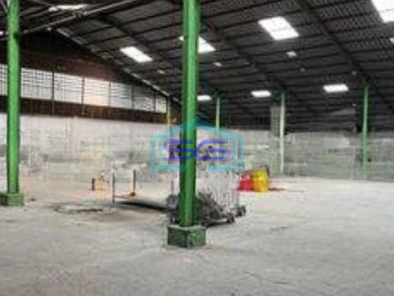 Dijual Gudang Hitung Tanah Saja!! Lokasi Bagus Pinggir Jalan Utama Tangerang LT 2850m2