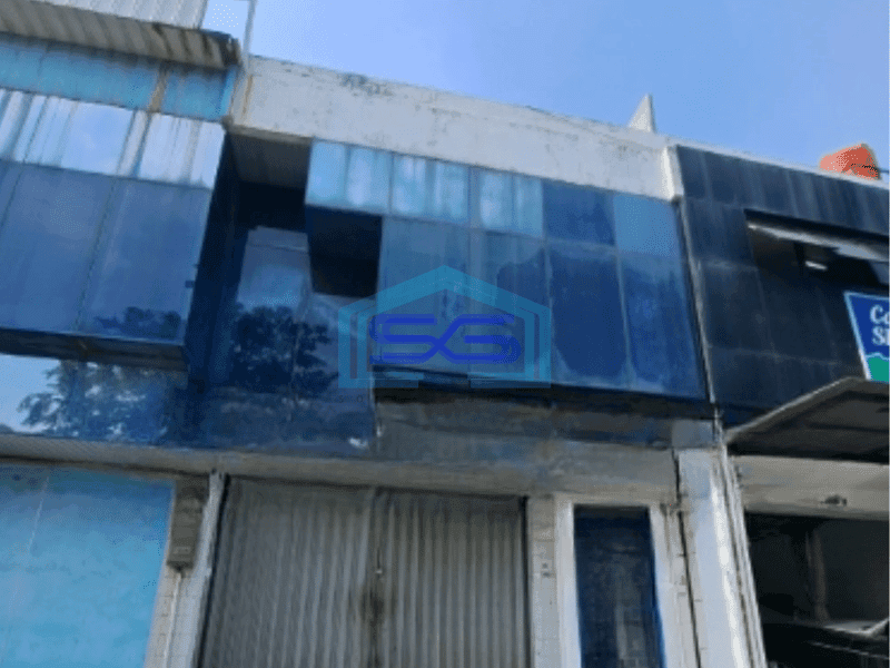 Disewakan Ruko Luas Bangunan 150 m² di Kelapa Gading Jakarta Utara Area Parkir Luas