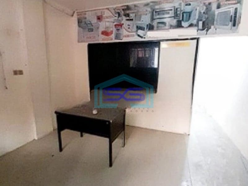 Dijual Ruko Siap Pakai Akses Jalan Besar Strategis di P. Jayakarta Jakarta Pusat