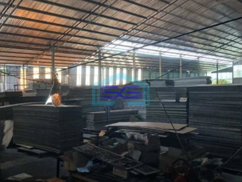 Dijual Gudang Ex Mebel Lokasi Jepara Jawa Tengah Luas Tanah 4000m2