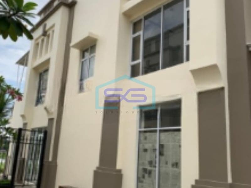 Well-Maintained Ready-to-Use Shophouse for Rent in BSD Serpong South Tangerang Building Area 195sqm