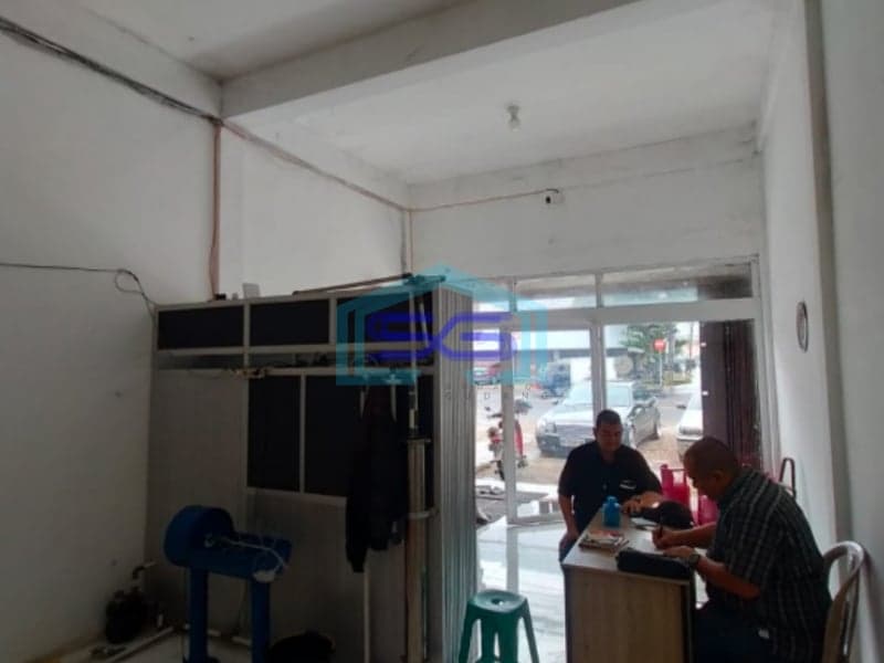 Dijual Ruko di Pinggir Jalan Utama Jalan veteran Palembang Luas Bangunan 148m2
