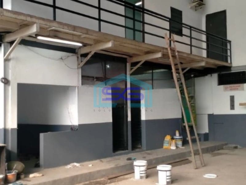 Disewakan Gudang Luas Bangunan 1500 m² Lokasi Bekasi Akses Container 40 Feet