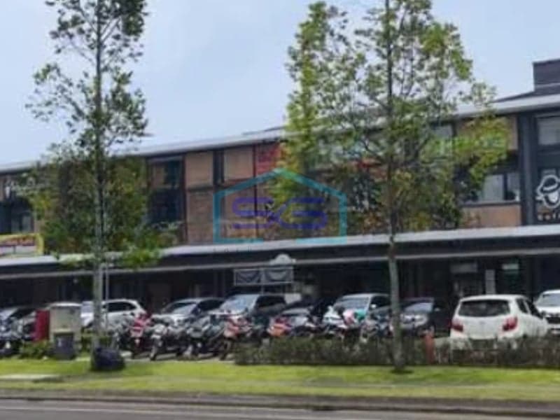 万隆西爪哇省新城Parahyangan Pancawarna区销售商铺 建筑面积140平方米