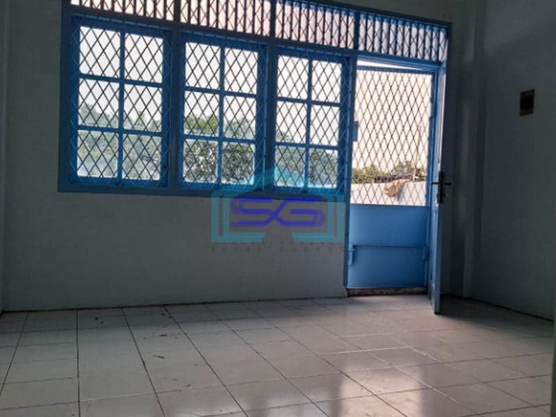 Disewakan Ruko Strategis di Jalan Abdul Rozak Palembang Akses Gampang LB 150m2