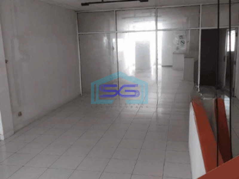 Disewakan Ruko 3 Lantai Lokasi Strategis di Karawaci Tangerang
