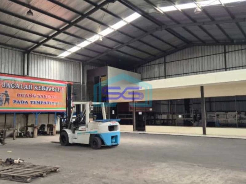 Dijual Gudang di Cipeucang Tunggilis Jalan Provinsi Cileungsi Bogor LT 3775m2