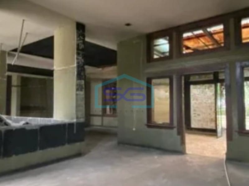 Commercial Space for Rent Strategic Location in Dago, Bandung West Java FL 490 sqm