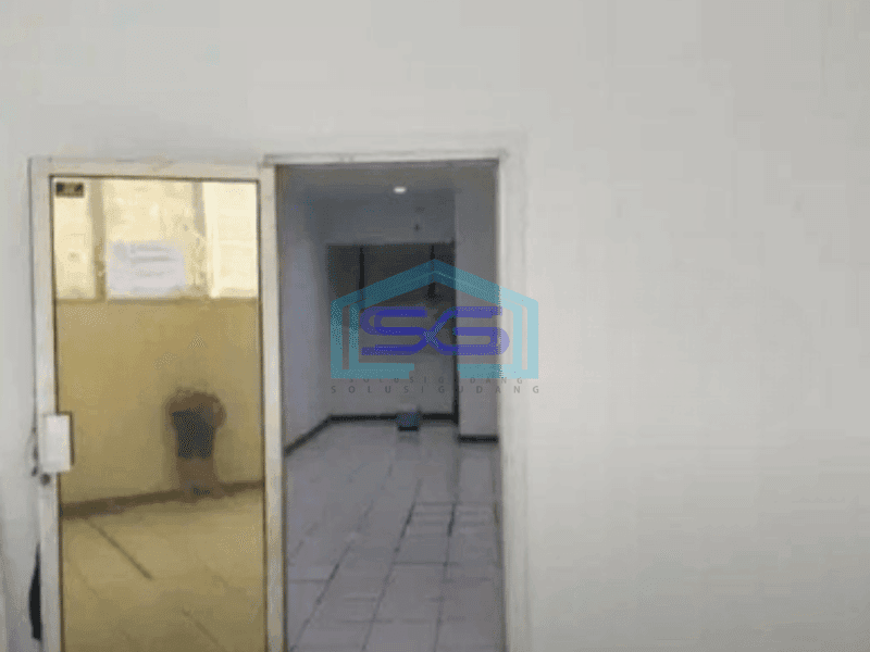 Disewakan Ruko Bagus LOkasi Strategis di Cengkareng Jakarta Barat