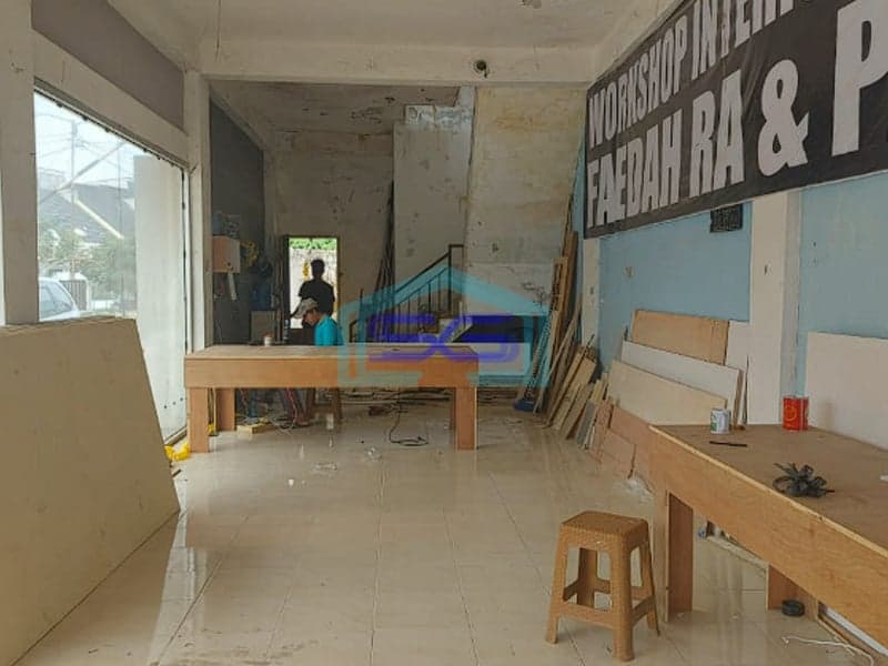 Dijual Ruko 3 Lantai di Jalan RH Amaluddin Sako Palembang LB 209m2