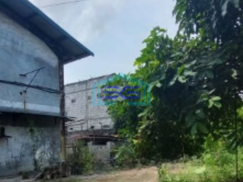 Dijual Murah Pabrik Luas Tanah 3685m2 Butuh Renovasi Akses Kontener 40 feet Kamal Jakarta Utara LT 3685m2