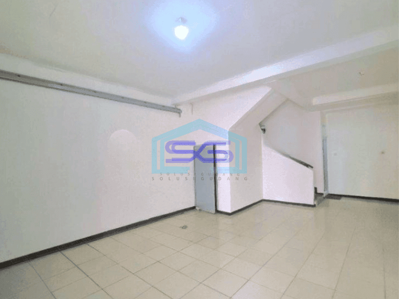 Disewakan Ruko Peta Strategis Mainroad Bandung LB 175m2 Dekat Tol Pasirkoja