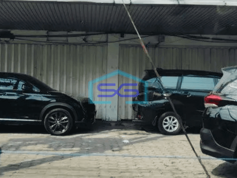 Disewakan ruko tiga lantai di surabaya