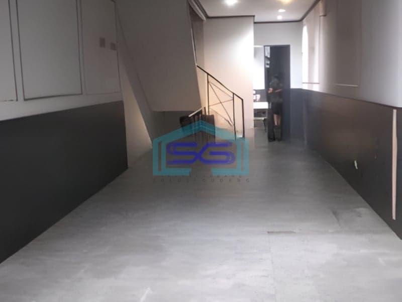 Disewakan Ruko 3 Lantai Luas Bangunan 254 m² Lokasi di Tebet Jakarta Selatan