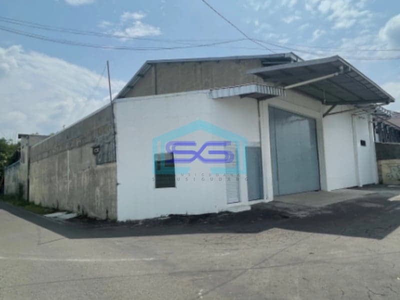 Disewakan Gudang Bersih Siap Pakai Dekat Tol Klodran Di Jajar Laweyan Solo LB 400m2