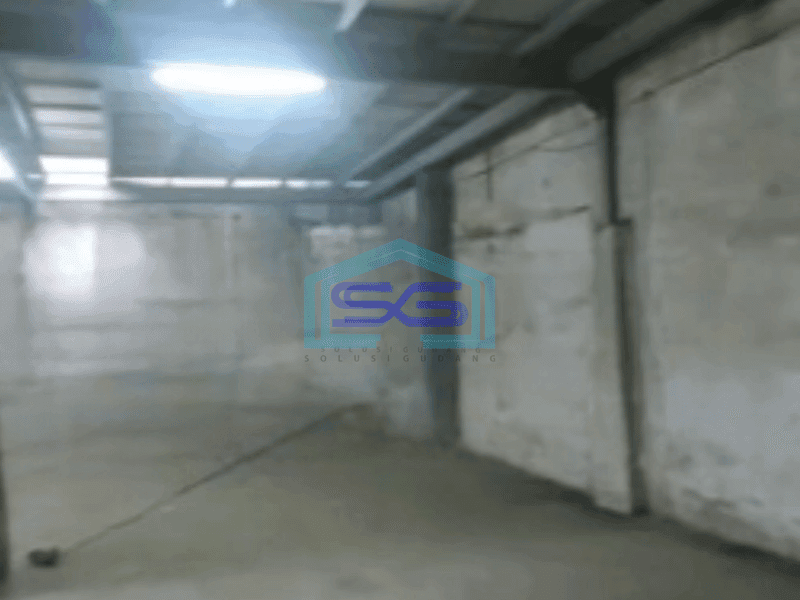 Disewakan Gudang Ada Kantor Luas Bangunan  300 m² di Pluit Jakarta Utara