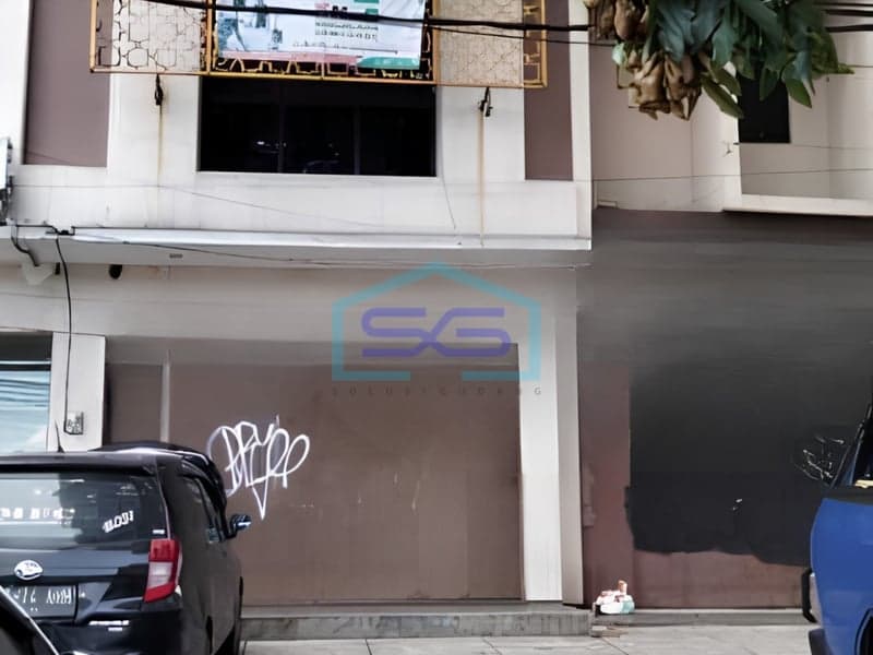 Disewakan Ruko 3 Lantai Strategis di Bandung Jawa Barat Luas Bangunan 80 m²