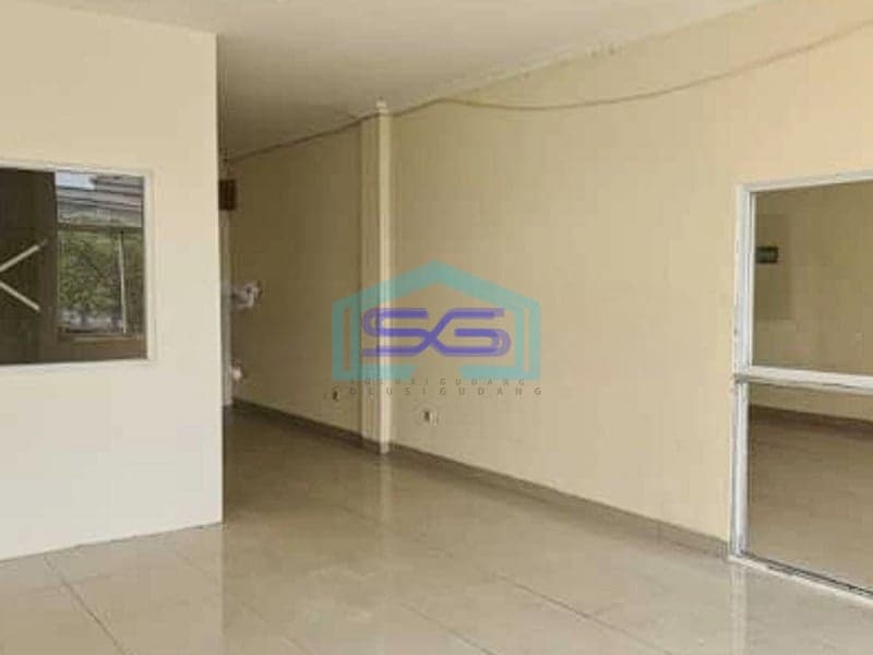 Dijual Ruko Gandeng 4 Lantai ada Lift Barang di Green Lake City Jakarta Barat LB 500m2