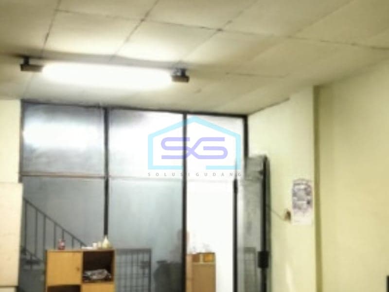 For Sale: Shop House in Mangga Dua, Central Jakarta, Building Area 293 m²