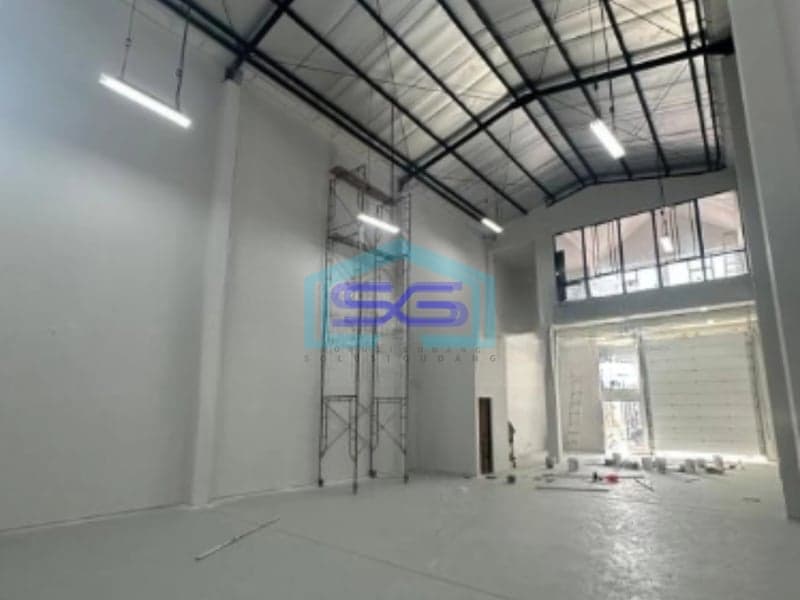 Disewakan Gudang Bizpark PIk 2 Jakarta Utara Luas Bangunan  360 m²