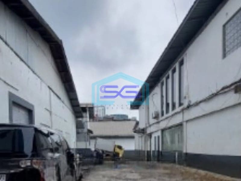 Disewakan Gudang Di Pluit Jakarta Utara Luas Bangunan 450m² Bagus
