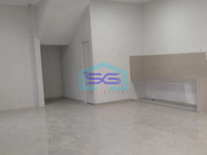 Disewakan Gudang Bagus Siap Pakai Area Parkir Sangat Luas Di Kawasan Industri Ngaliyan Semarang LB 714m2