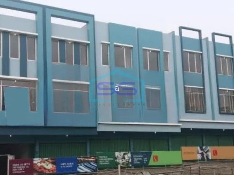 Shop House for Sale in Ciputat Business Center, South Jakarta Building Area 253 m2