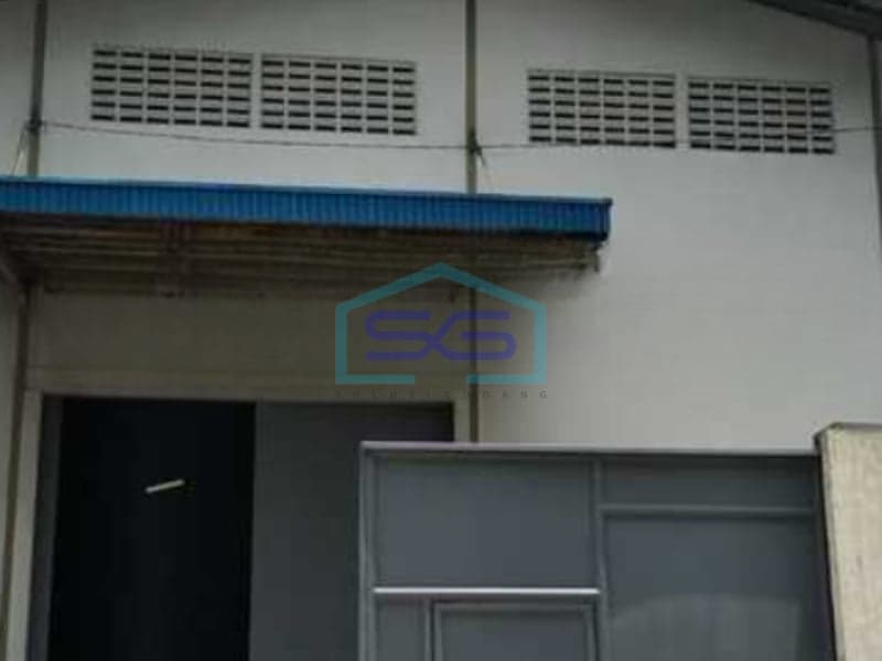 Warehouse for Rent 800 m² Building Area Industrial Estate Semarang Location