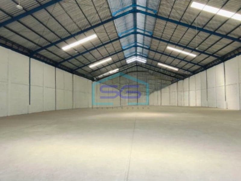 Strategic Location Warehouse for Rent 1050 sqm Land Area in Nganjuk East Java