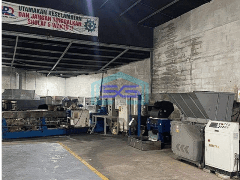 Dijual Pabrik Lokasi Di Jalan Industri Kawasan Manis Kadu Curug Tangerang LT 1190m2
