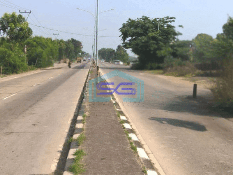 Dijual Tanah Lokasi Strategis Pinggir Jalan Raya Karawang Barat Luas Tanah  57000 m²