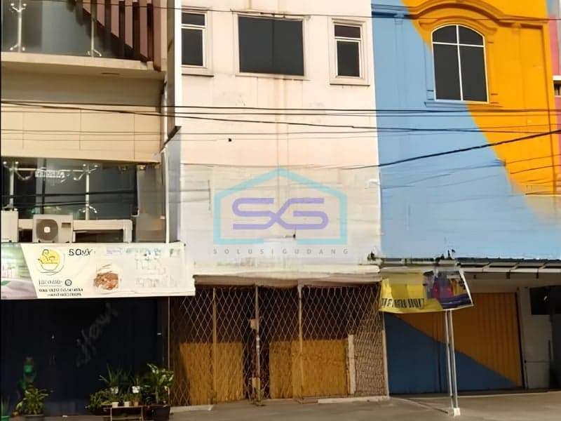 西雅加达Taman Semanan Indah店屋出租，占地面积60平方米