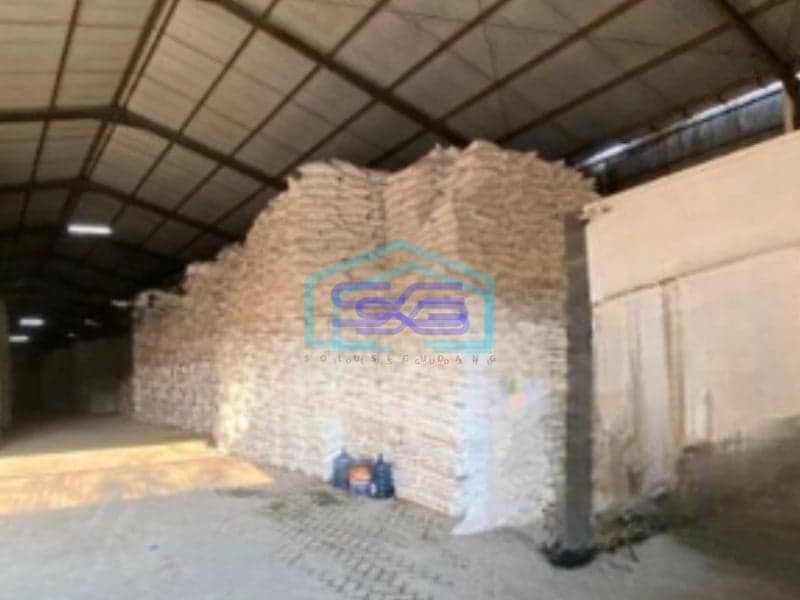 Dijual Gudang Tidak Banjir Luas Tanah  1800 m² Lokasi di Surabaya
