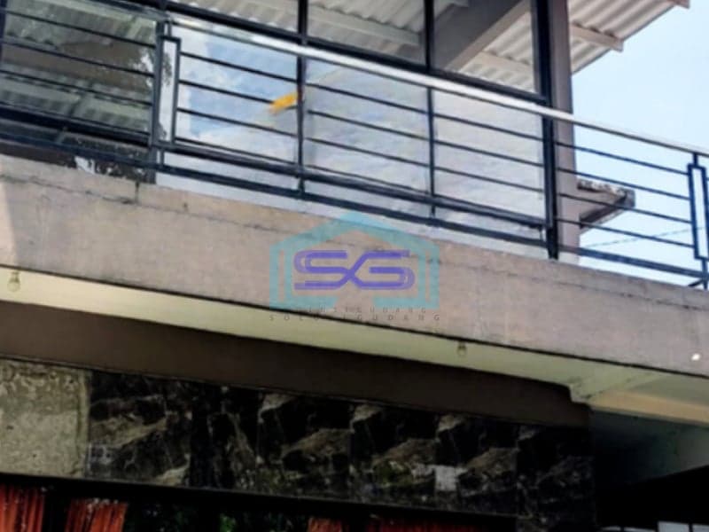 Disewakan Ruko 2 Lantai Luas Bangunan  100 m² di Candisari Semarang